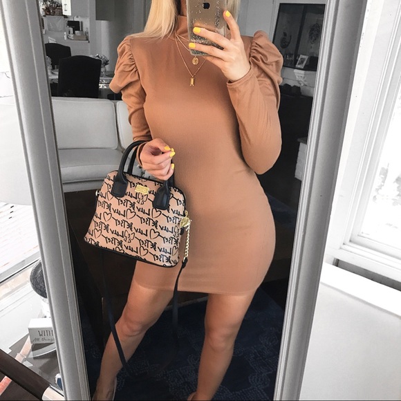 🆕 RIBBED CAMEL HIGH NECK PUFF SLEEVE MINI DRESS! - Picture 5 of 8